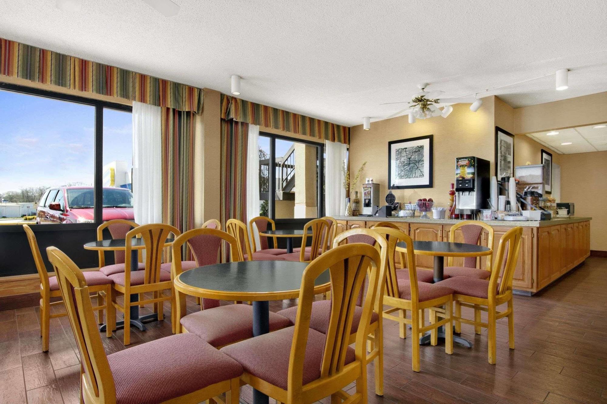 Motel Super 8 By Wyndham Oxford Zewnętrze zdjęcie
